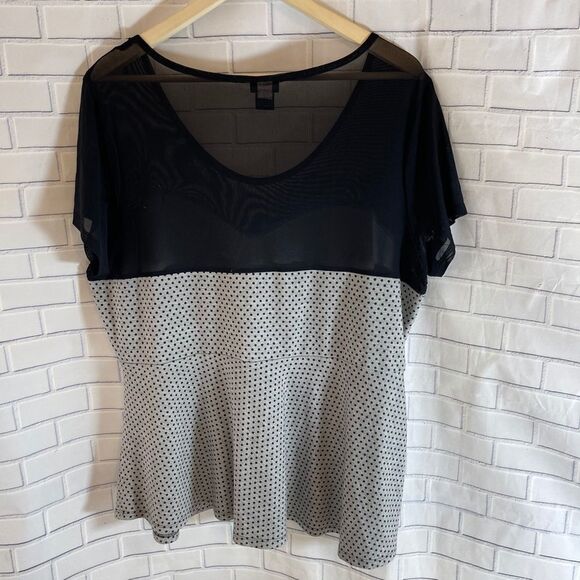 Torrid Grey/Black Polka Dot Mesh Peplum Top Sz 2X - Picture 3 of 5